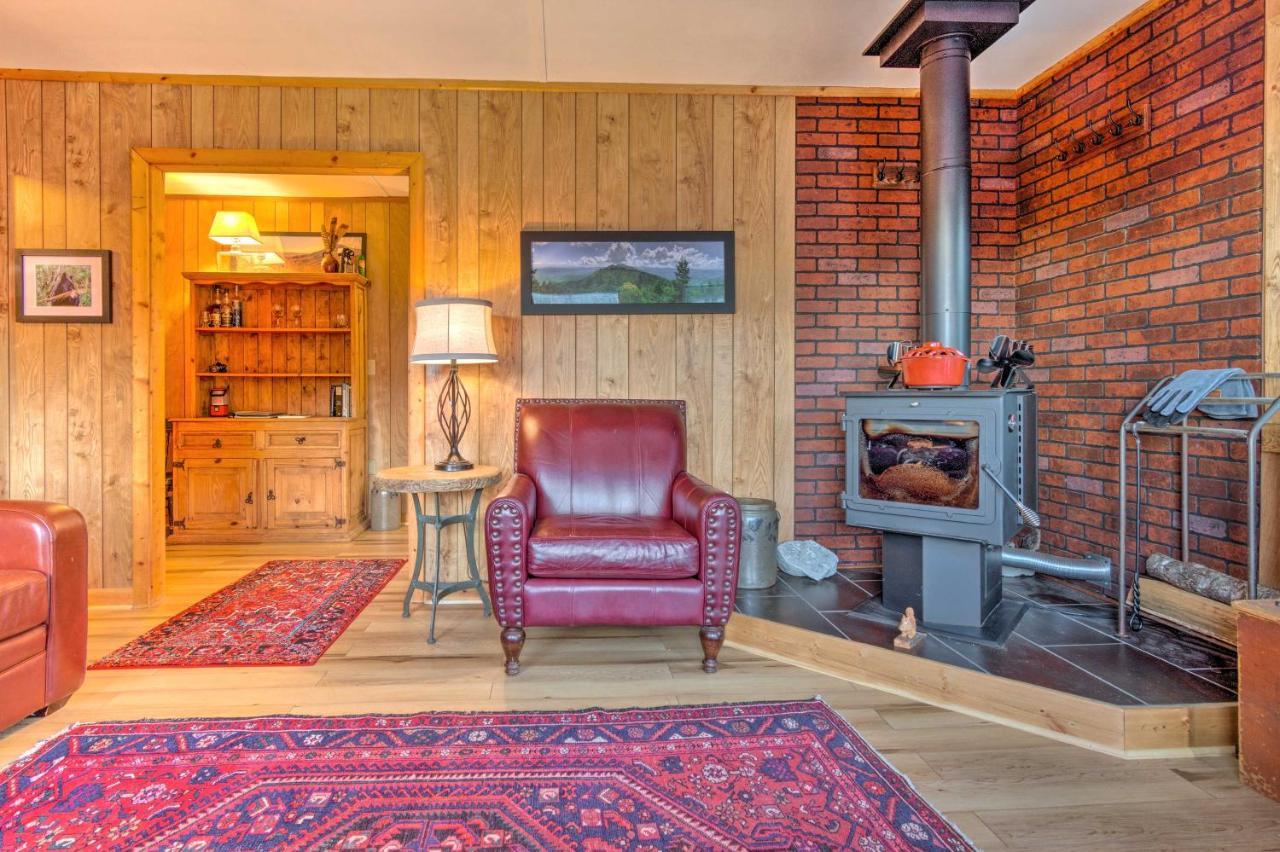 Peaceful Spruce Pine Cabin On 8 Acres With 2 Decks! Екстер'єр фото